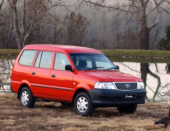 Toyota Condor Estate '2002–04
