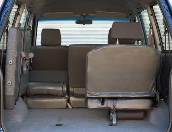 Interior Toyota Condor TX '2002–04