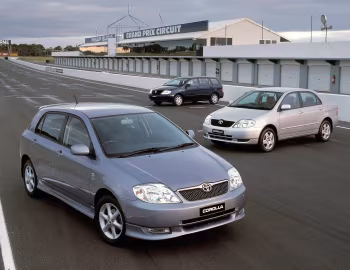 Toyota Corolla '2000–04