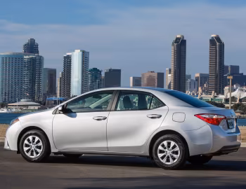 2014–16 Toyota Corolla L [North America] '2013–16