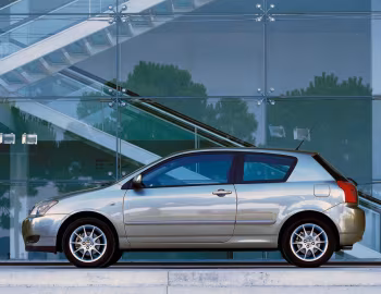 Toyota Corolla T-Sport 3-door [Worldwide] '2001–04
