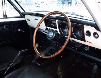Interior Toyota Corolla 2-door Sedan Hi-Deluxe [Japan] (KE10-N) '02–09.1969