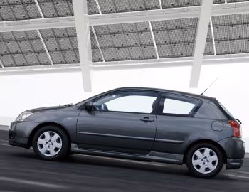 Toyota Corolla 3-door '2004–07