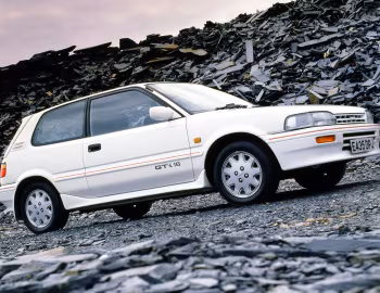 Toyota Corolla 3-door [UK-spec] (E90) '1987–92