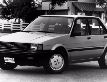 1984 Toyota Corolla 4-door LE Sedan [North America] (AE82) '1983–84