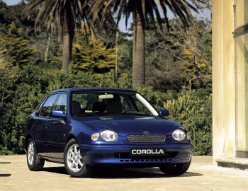 Toyota Corolla 5-door '1997–99