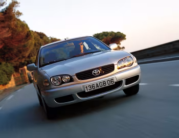 Toyota Corolla Liftback (AE110) '1999–2001