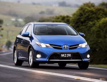 Toyota Corolla Ascent Sport '2012–15