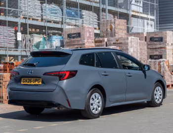 Toyota Corolla Commercial [UK-spec] '2024–pr.