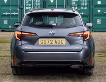 Toyota Corolla Commercial [UK-spec] '2023–pr.