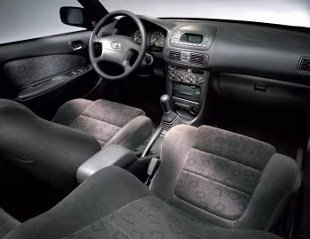 Panel frontal Toyota Corolla 3-door (E110) '1999–2001