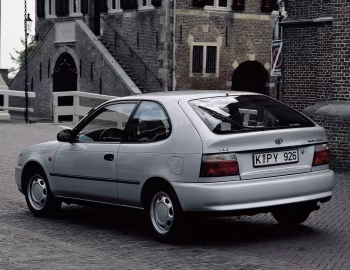 Toyota Corolla Compact 3-door (E100) '1991–98