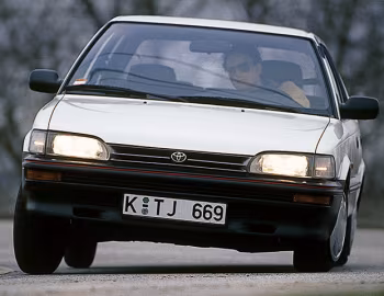 Toyota Corolla Compact 5-door [EU-spec] (E90) '1987–92