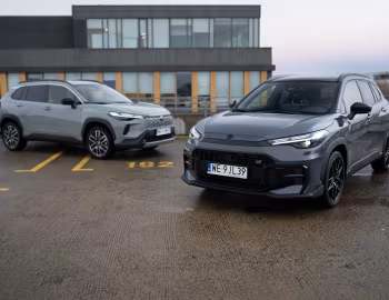 Toyota Corolla Cross [EU-spec] '2025–pr.