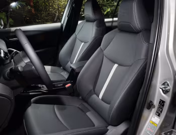 Interior Toyota Corolla Cross Hybrid GR Sport [Taiwan] '2021–pr.