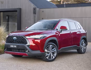 Toyota Corolla Cross Atmos Hybrid AWD [Australia] '2022–pr.