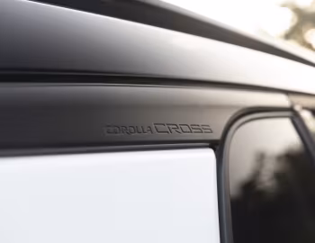 Toyota Corolla Cross GR-S [South Africa] '2022–pr.