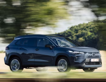 Toyota Corolla Cross HEV [EU-spec] '2025–pr.