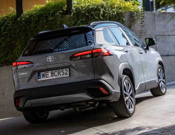 Toyota Corolla Cross HEV [EU-spec] '2024–25