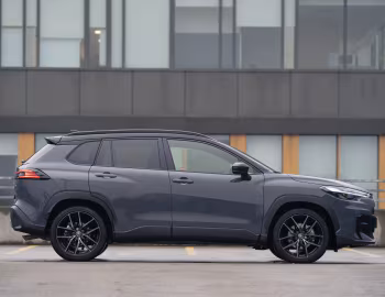 Toyota Corolla Cross HEV GR Sport [EU-spec] '2025–pr.