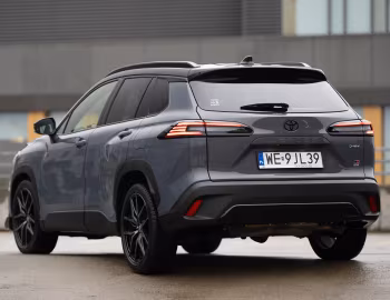 Toyota Corolla Cross HEV GR Sport [EU-spec] '2025–pr.