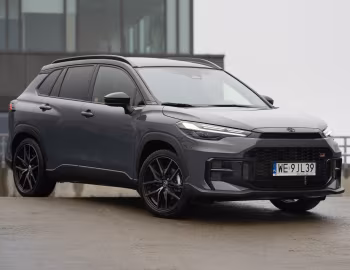 Toyota Corolla Cross HEV GR Sport [EU-spec] '2025–pr.