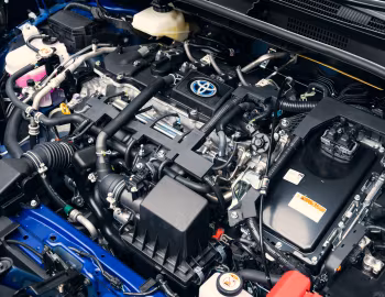Bajo el capó Toyota Corolla Cross Hybrid [Japan] '2021–25