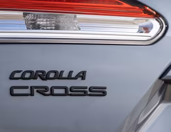 2023–25 Toyota Corolla Cross Hybrid S [North America] '2023–25