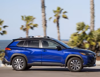 2023–25 Toyota Corolla Cross Hybrid SE [North America] '2023–25