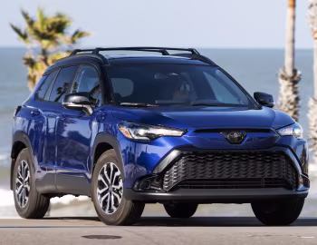 2023–25 Toyota Corolla Cross Hybrid SE [North America] '2023–25