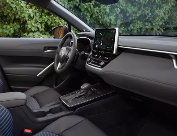 Intérieur 2026 Toyota Corolla Cross Hybrid XSE AWD [North America] '2025–pr.