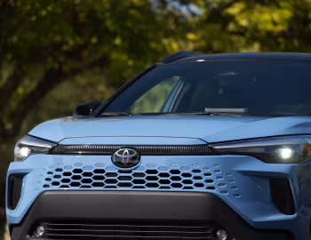 2026 Toyota Corolla Cross Hybrid XSE AWD [North America] '2025–pr.
