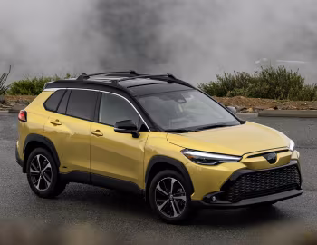 2023–25 Toyota Corolla Cross Hybrid XSE [North America] '2023–25