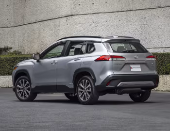 Toyota Corolla Cross LE HEV [Mexico] '2023–pr.