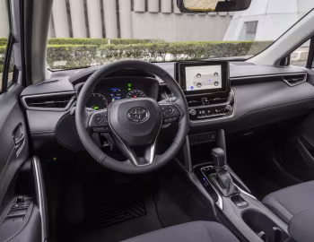 Panel frontal Toyota Corolla Cross LE HEV [Mexico] '2023–pr.