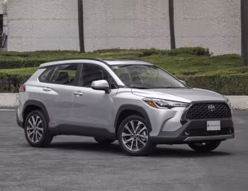 Toyota Corolla Cross LE HEV [Mexico] '2023–pr.