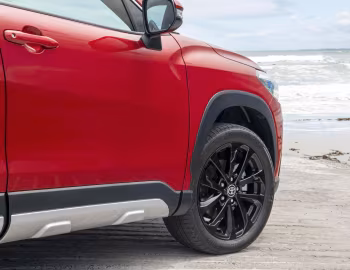Toyota Corolla Cross with X-Over Package [South Africa] '2021–24