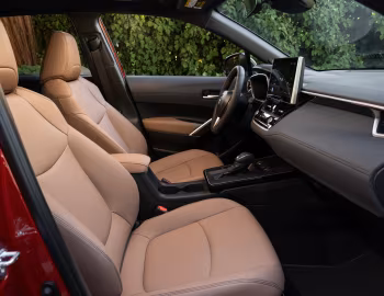 Intérieur 2026 Toyota Corolla Cross XLE AWD [North America] '2025–pr.