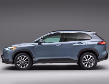 2022–25 Toyota Corolla Cross XLE AWD [North America] '2021–25