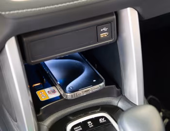 Interior Toyota Corolla Cross XRX HEV [Latam] '2024–pr.
