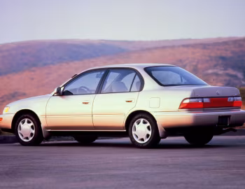 1996–97 Toyota Corolla DX 4-door Sedan [North America] (AE102) '1995–97