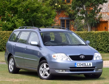 Toyota Corolla Estate [UK-spec] '2001–04