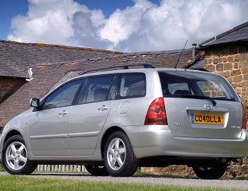 Toyota Corolla Estate [UK-spec] '2004–07
