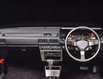 Panel frontal Toyota Corolla FX-SR [Japan] (AE82) '10.1984–04.1987