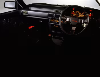 Panel frontal Toyota Corolla FX-GT [Japan] (AE82) '10.1984–04.1987