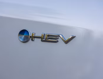 Toyota Corolla GLi Hybrid [Latam] '2025–pr.