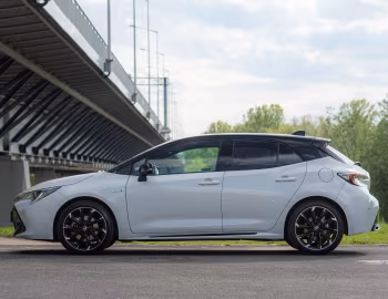 Toyota Corolla Hybrid GR Sport [Worldwide] '2019–22
