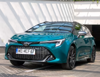 Toyota Corolla HEV GR Sport Touring Sports [EU-spec] '2024–pr.