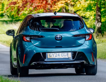 Toyota Corolla HEV Hatchback [UK-spec] '2024–pr.