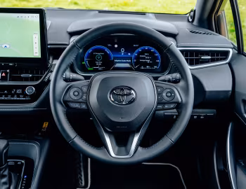Panel frontal Toyota Corolla HEV Hatchback [UK-spec] '2024–pr.